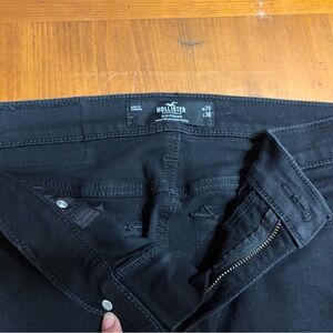 Hollister Men’s Slim Black Jeans